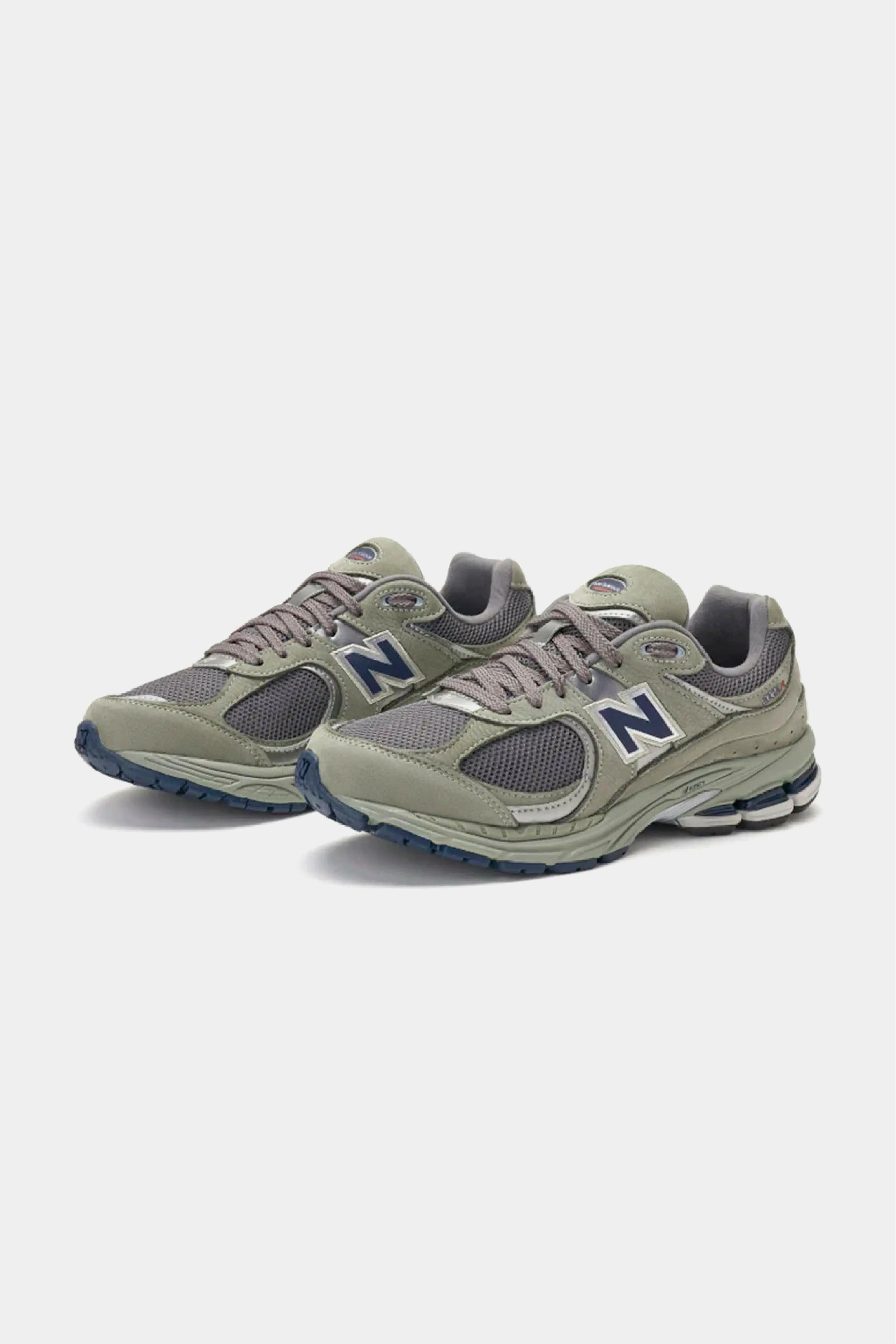 2002R "Light Grey"