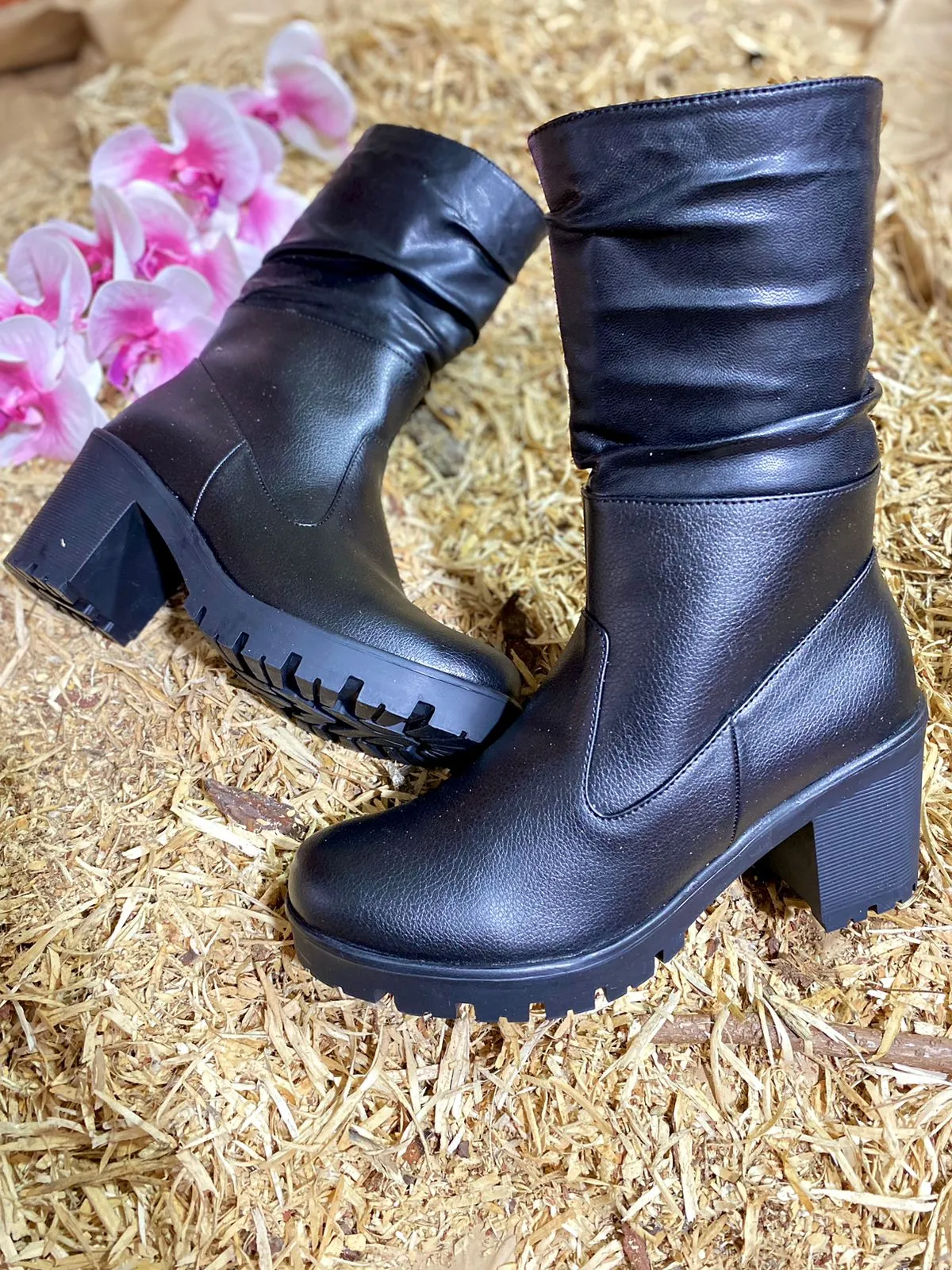 Black Mid-Calf Leather Boots Block Heel