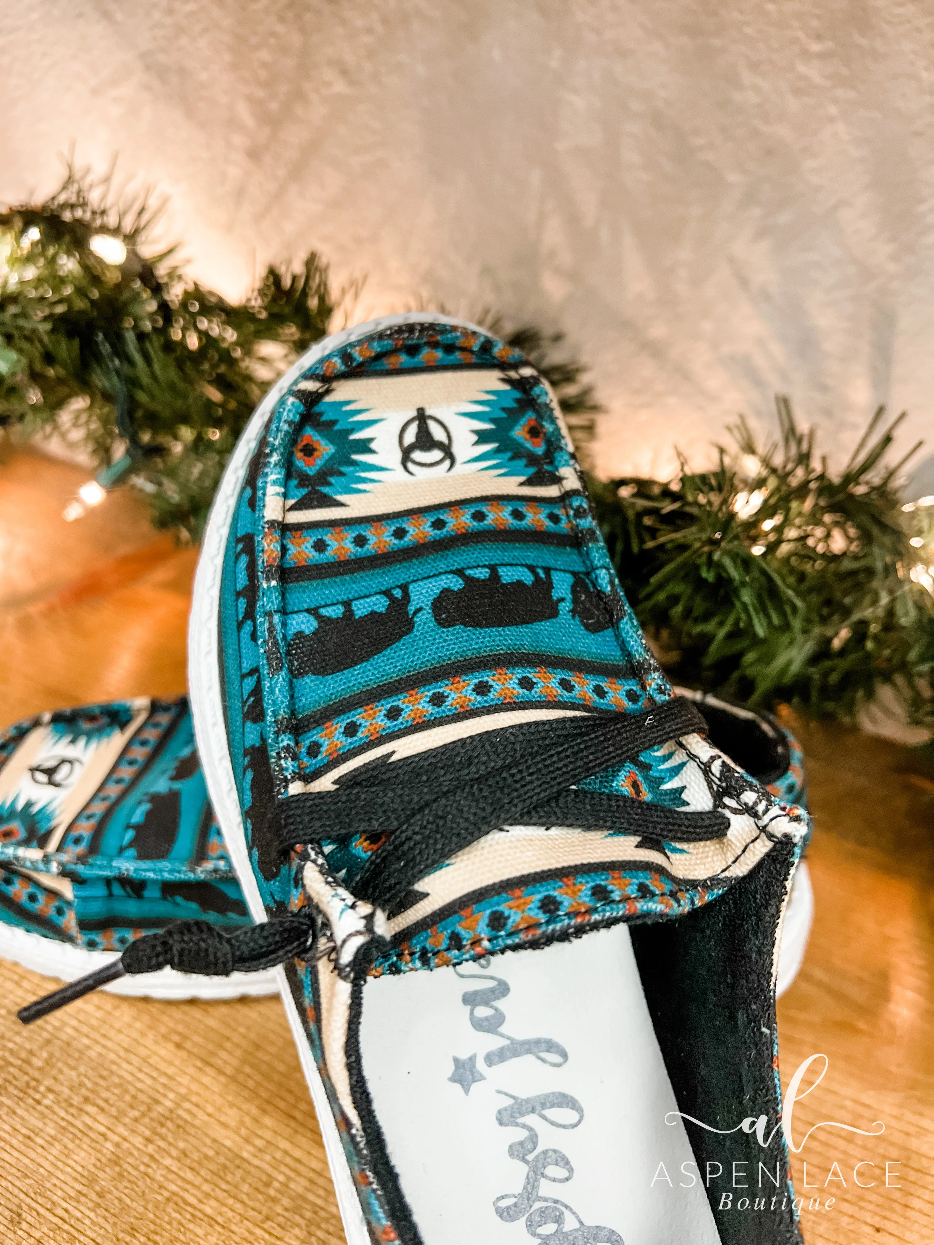 Delilah Slip Ons (Teal)