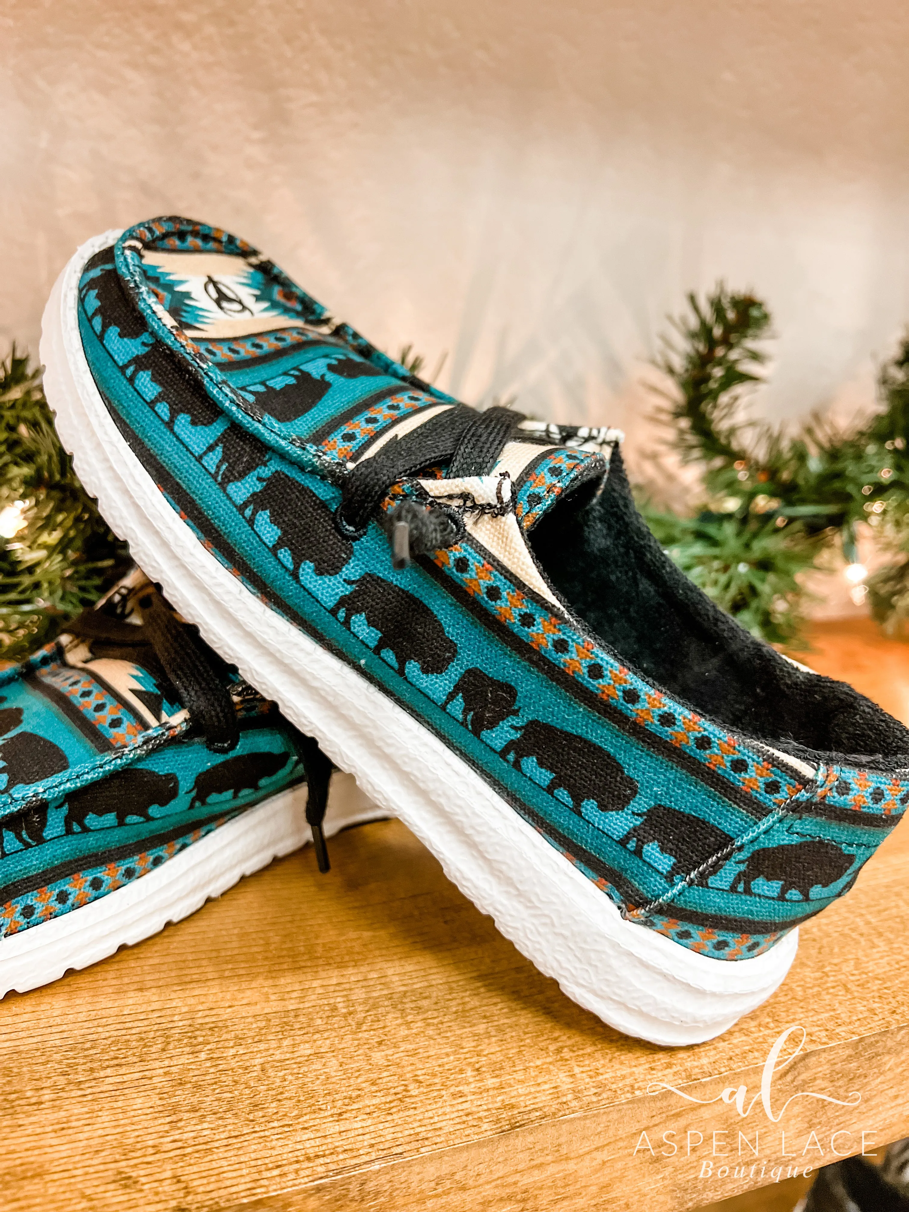 Delilah Slip Ons (Teal)