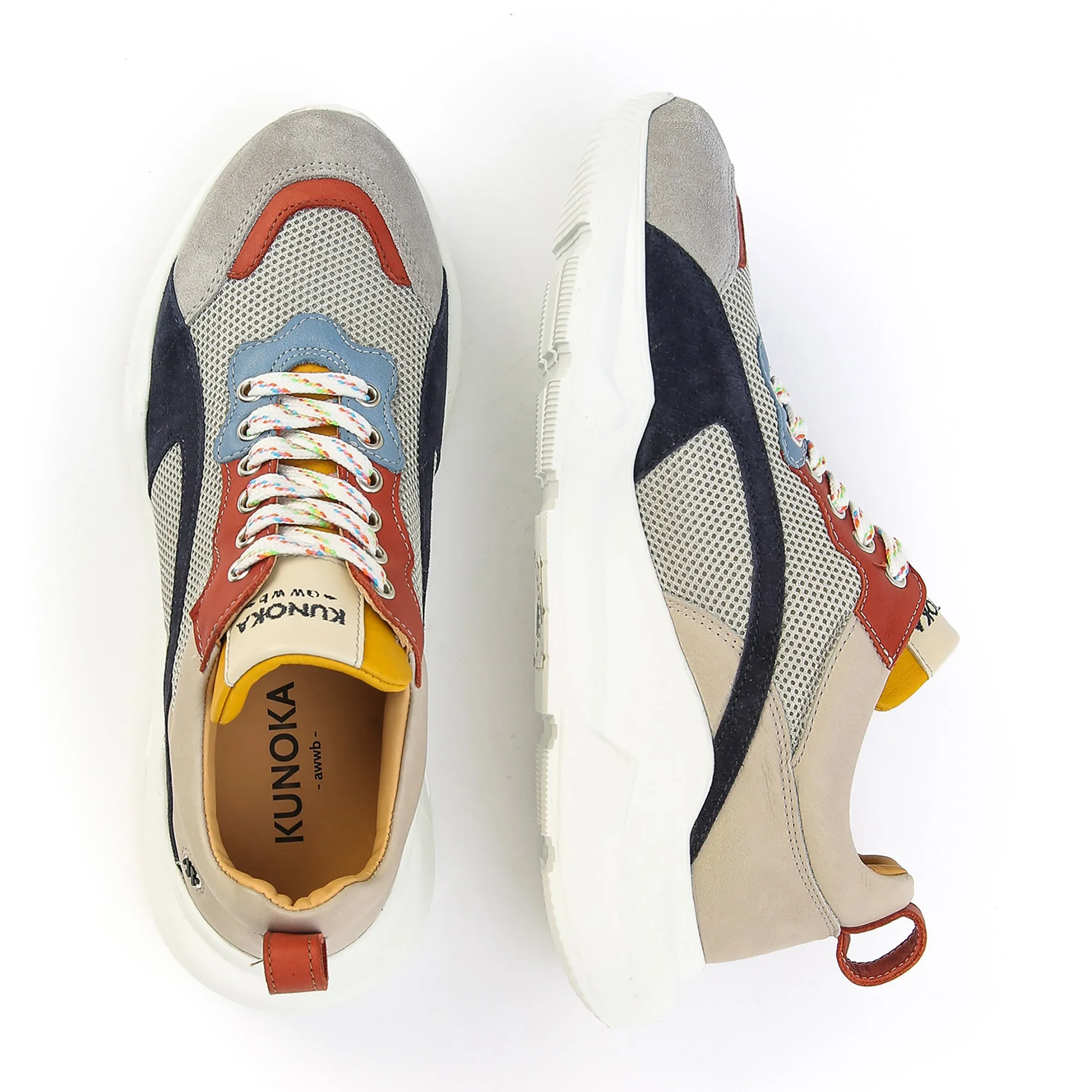 IZZI platform sneaker - space