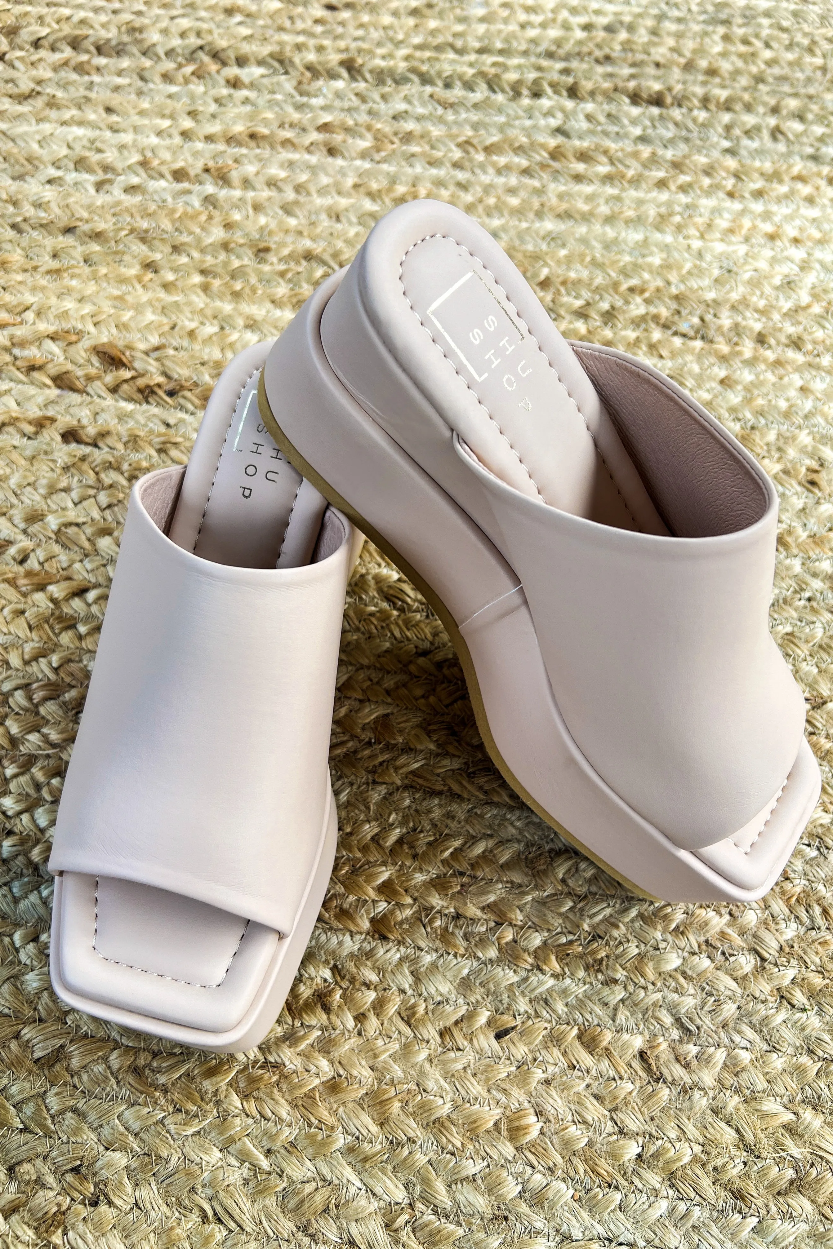 Karlie Nude Platform Wedge| FINAL SALE