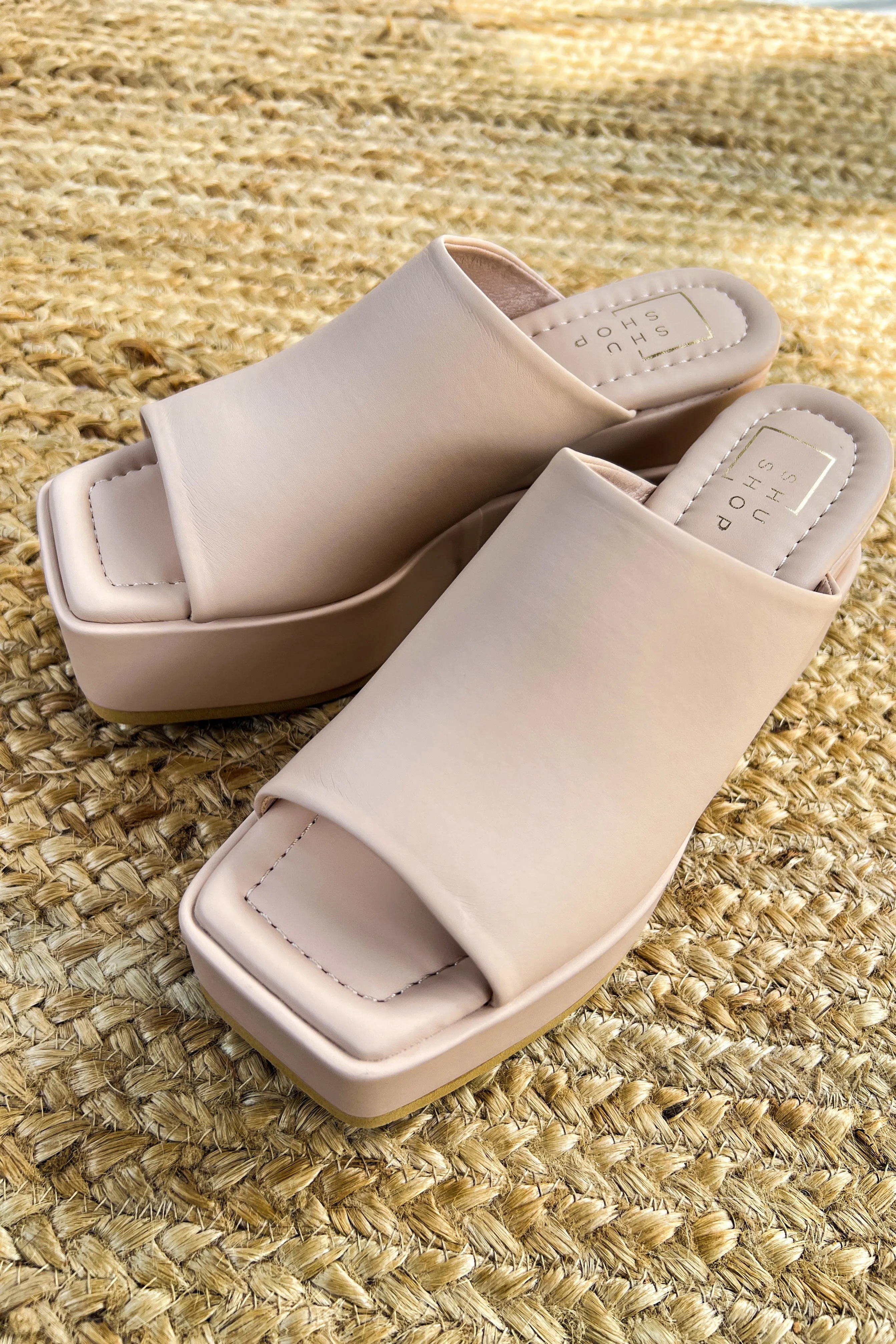 Karlie Nude Platform Wedge| FINAL SALE